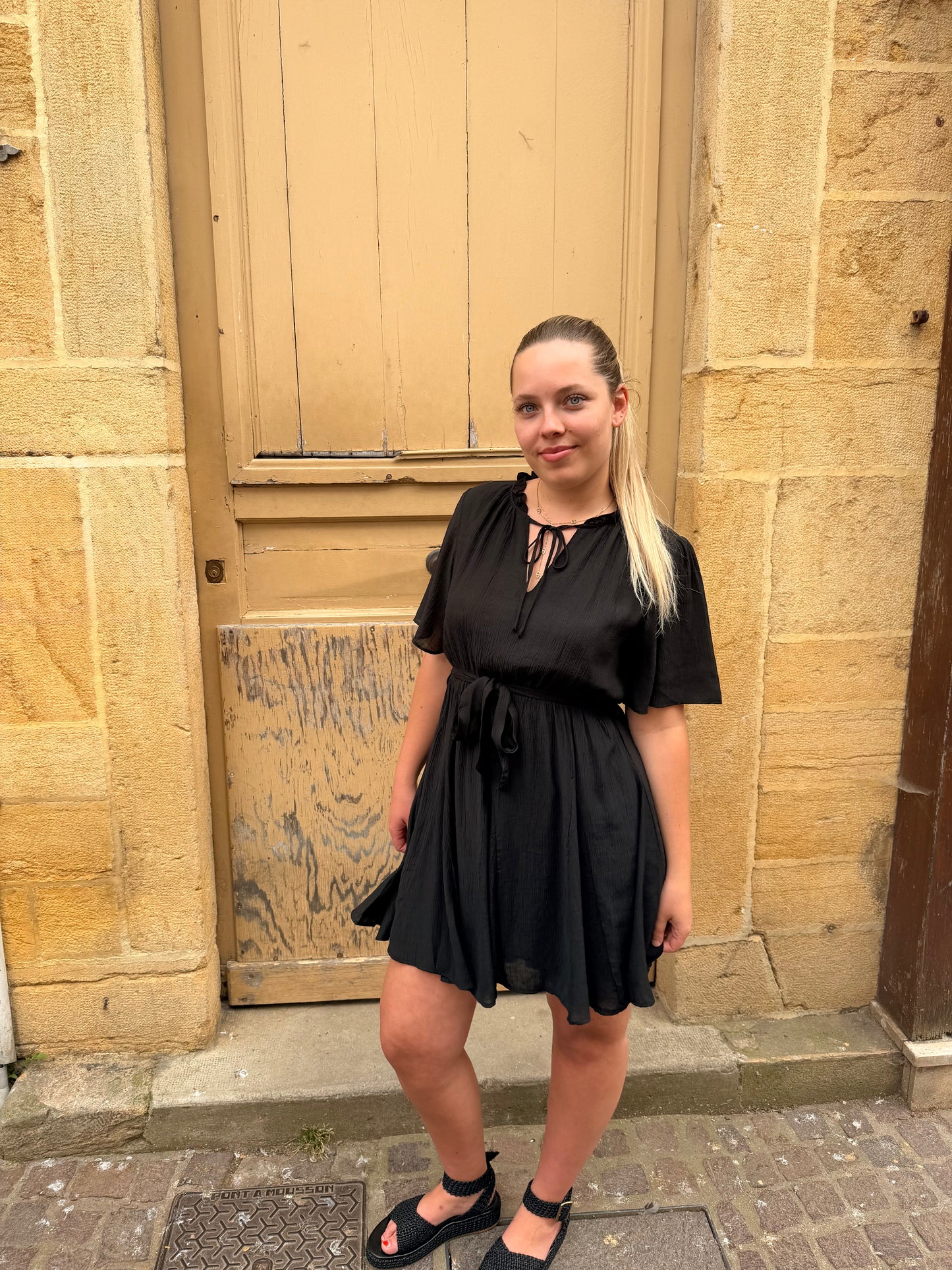 Robe Cassandra
