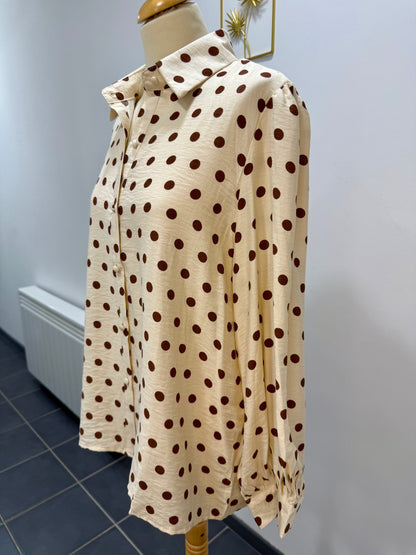 Chemise à pois