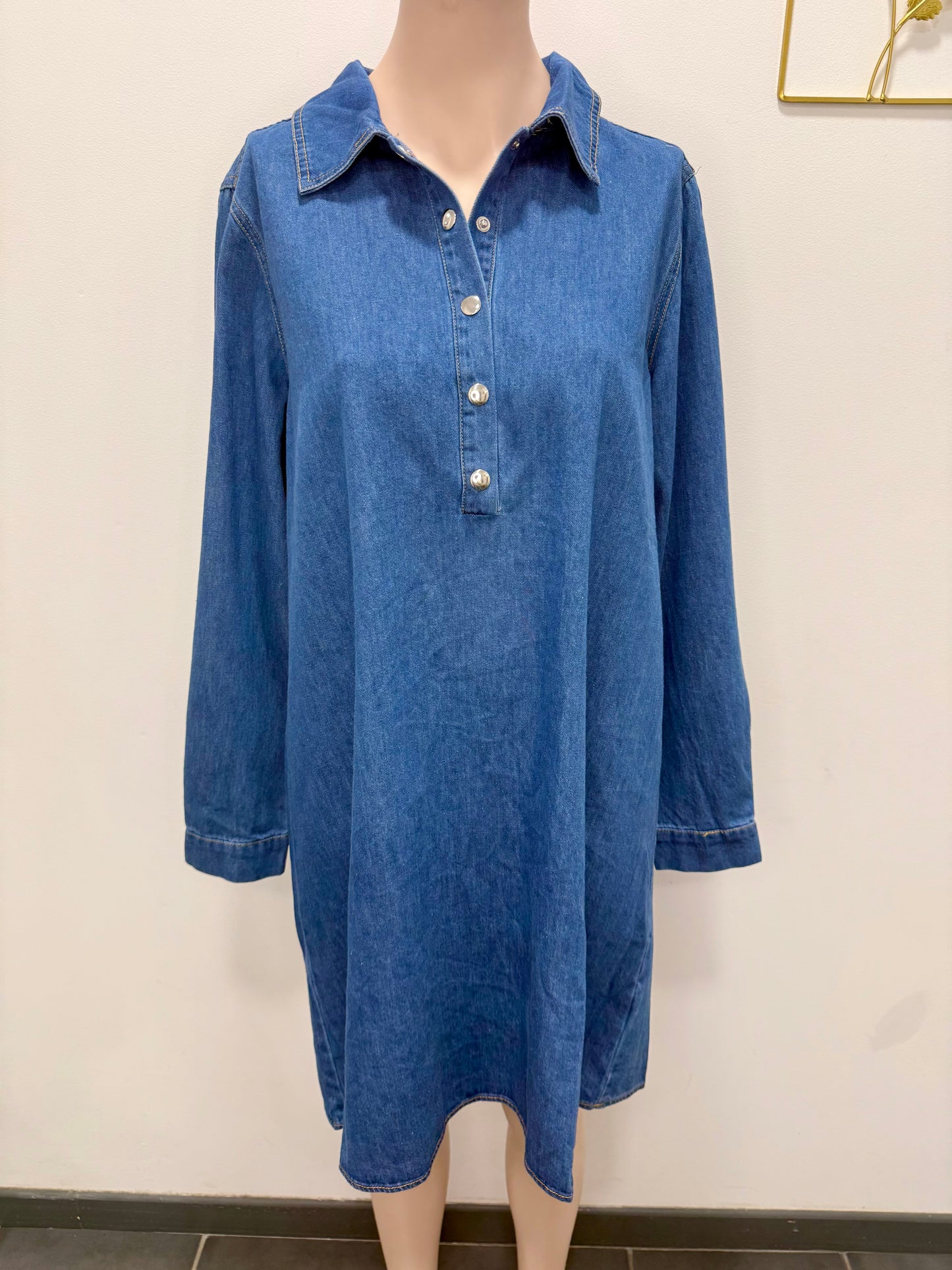 Robe courte en denim
