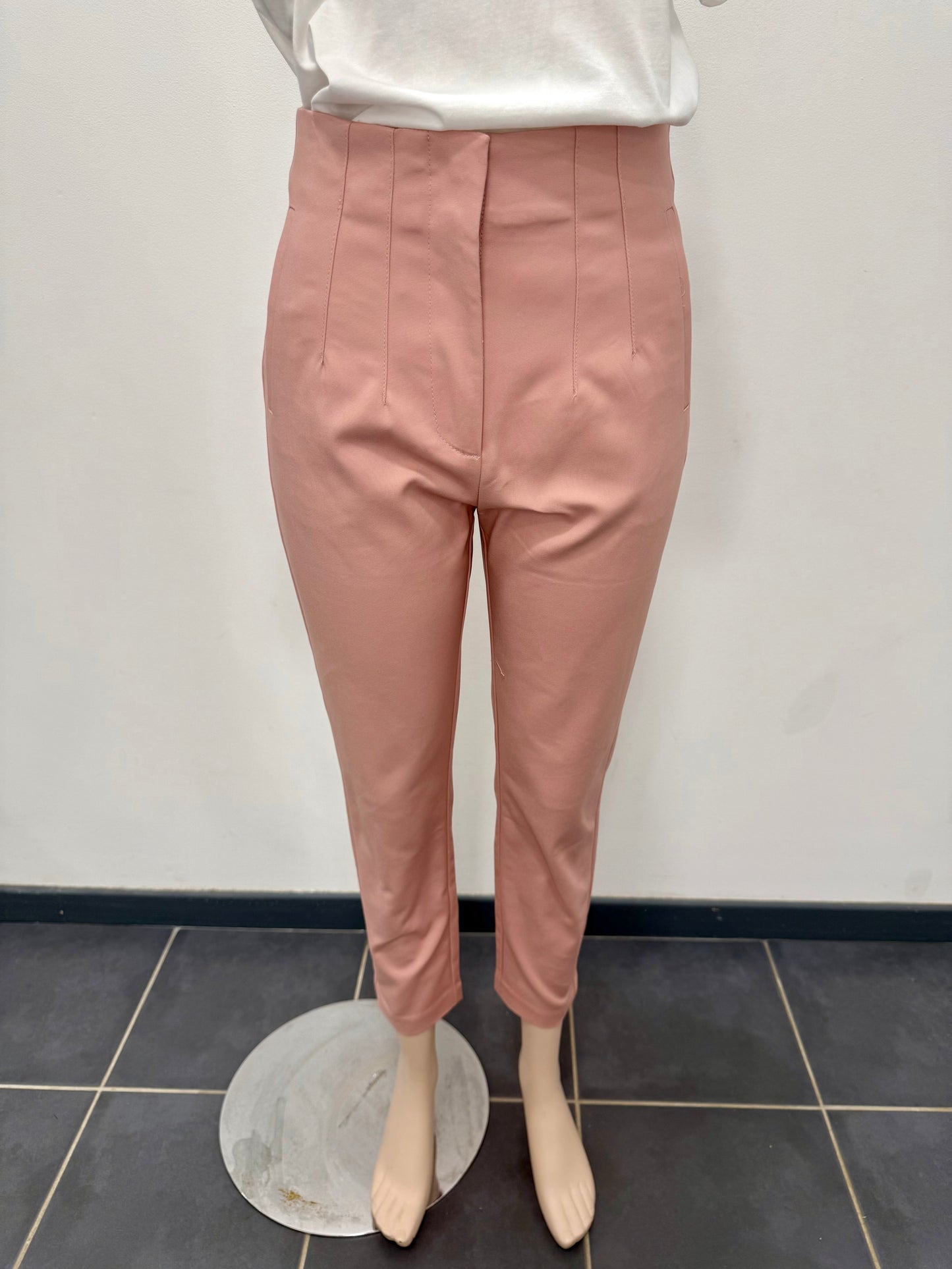 Pantalon rose poudré coupe droite