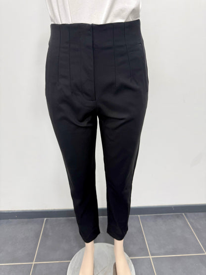 Pantalon noir coupe droite
