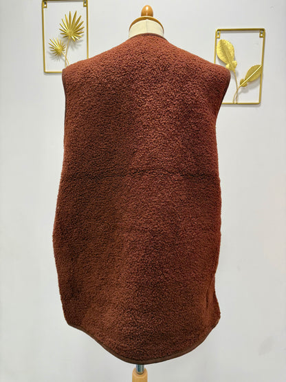 Gilet sans manches bouclettes